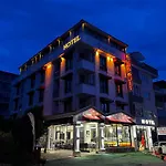Hesapli Koefteci Otel