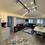 Hidirnebi House