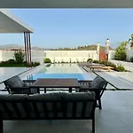 Ashta Suites - Nora Suite