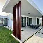 Ashta Suites - Nora Suite