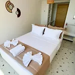 Thanos Hotel