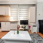 Qbra House