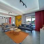 Villa Safir 1-2