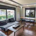 Stunning 4-Floor Villa With Sea View & Beach