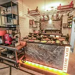 Bon Hotel Old City