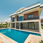 Villamaks