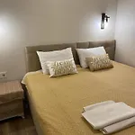 Yeni Apartmanda Daire