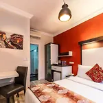 Tel Street Suites