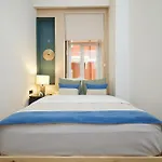Charming 2Br Ac In Center - Santur D1