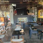 Demhat Hotel Old City