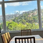 Green Hills Hideaway