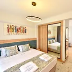 Avilia Suites