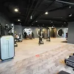 Luxury Suites With Gym And Pool Floor40