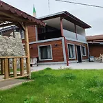 Garden House Uzungoel