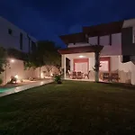 Limon Cicegi Alacati - Serkan'S Villa