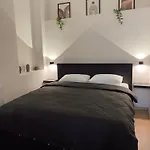 Stylish & Comfort Apartment In Ortakoey