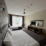 Alya Teras Otel