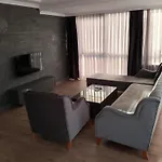 Dolce Comfort Suites Hotel