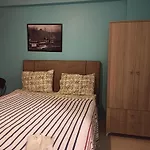 Sehri Naz Suit
