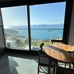 Villa Peak