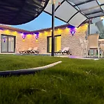 Dolce Villa