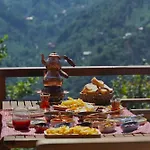 Pathika Bungalov