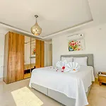 Doha Villa