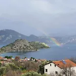 Almond Tatil Evi