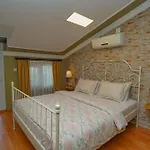 Urla Zeytin Hotel