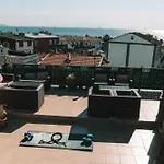 Green Life Apart Hotel
