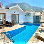 Likya Akik 2+1 Villa, Oezel Havuzlu