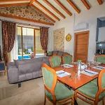 Patara Titanic 3+1 Villa, Oezel Havuzlu, Fethiye