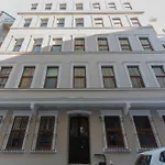 Architect Jonas Generous 85 Sqm Apartment Full Of Art