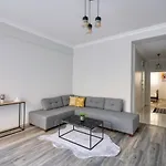 Lovely Central Cozy 3Bd25Bath Duplex Patio! #273