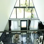 Mutlu Ve Huzur Dolu Bir Tatil