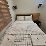 Acet Residence
