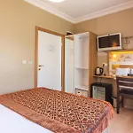 Tayahatun Hotel