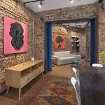 Doctors Spacious Place