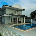 Villa Deepblue