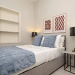 Historical 2-Bedroom Apartment