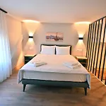 Central Location Loft Apartment