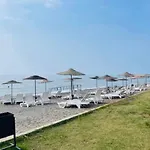 Dubleks Havuzlu Lueks Villa