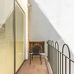 Villa Pera Suite Hotel
