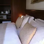 Sweet Apartment