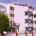 Cennet Apartments