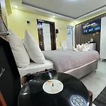 Ozer Hotel & Apartments