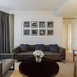 Akansu Apartment