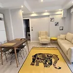 Oznur House
