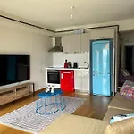 Luxury Unit With Sea View Taksim Square 15