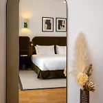 Ando Living - Taksim Gumussuyu Townhouse